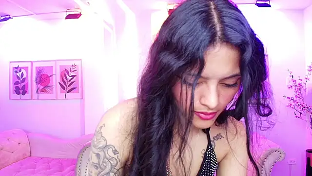 Maddie_T18 live