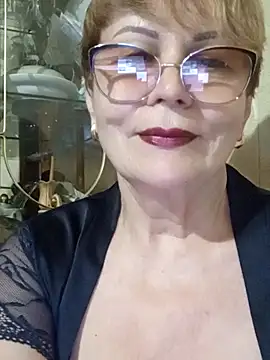 SophieBurns live