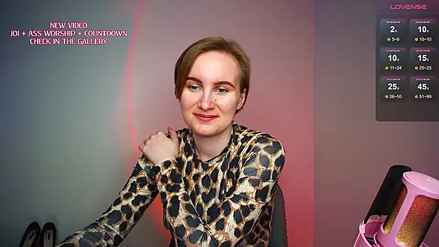 KinkyMissCherry live