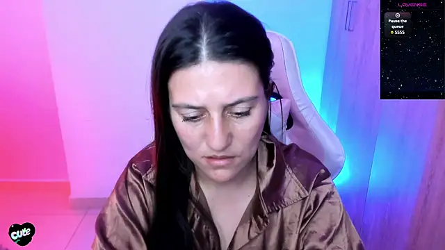 Saskyaa live
