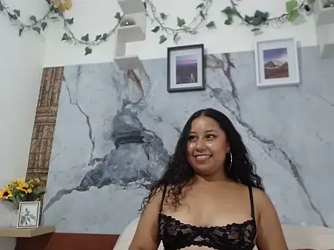 Miiavelveet live
