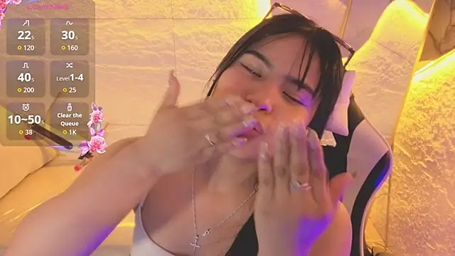 Paulette_v live