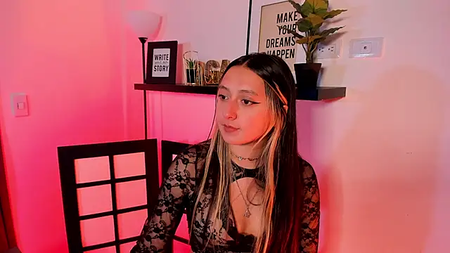 Giselle_Laurens_ live