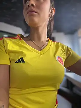 Isabella-Teen live