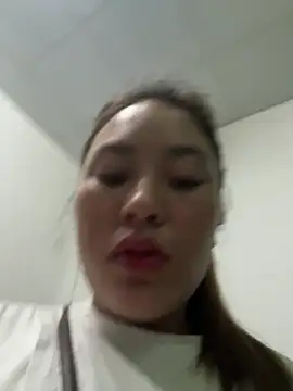 Lina-Naughty live