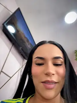 Naatalia live