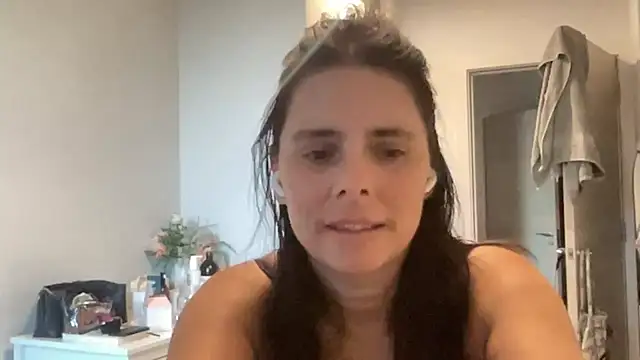 JadeLucy live