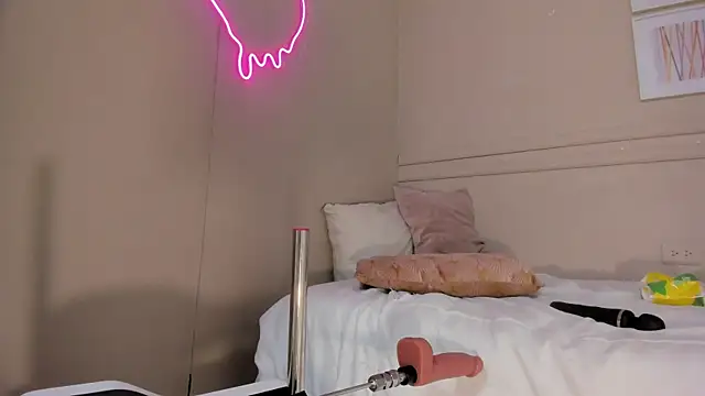 _lucia_18 live