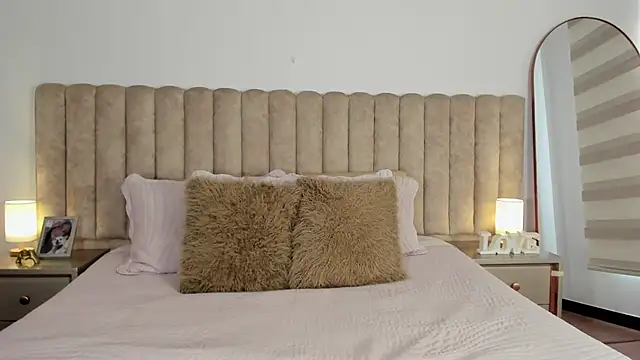 Sophie_Restrepo live