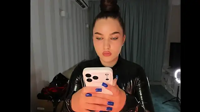 LatexDominatrix live