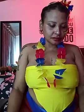 Dominik_girl live
