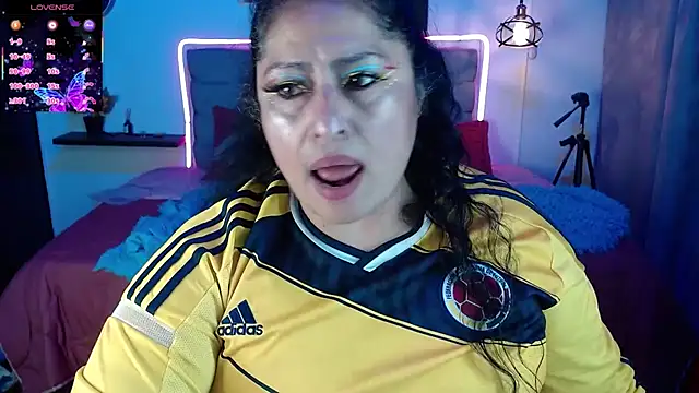 Keyla01_ live