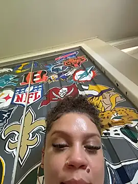 QueenNuttCollector profile