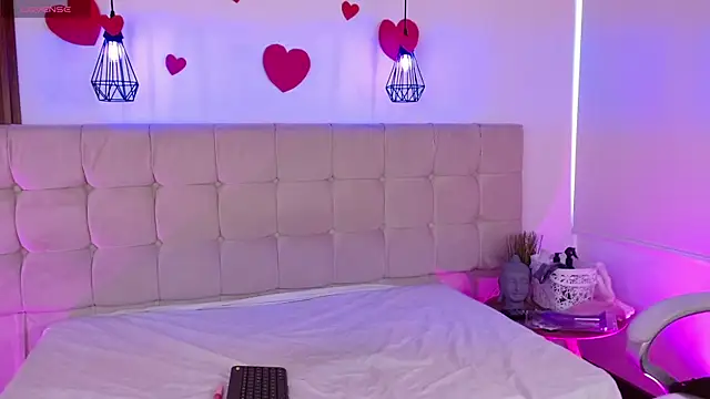 maddy_as live