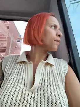Mia_0-4 live