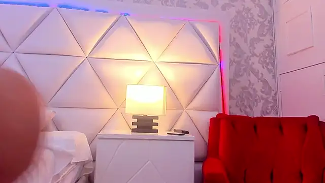 HollyOlson live