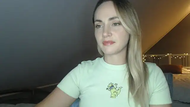 ScarlettSensitive live