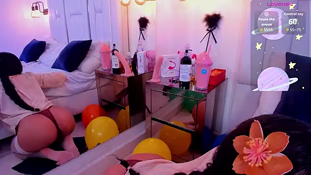 lilieth_white live
