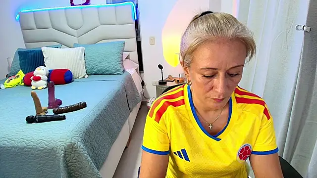 Naty_Stone live