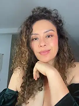 BellaNovaLove live