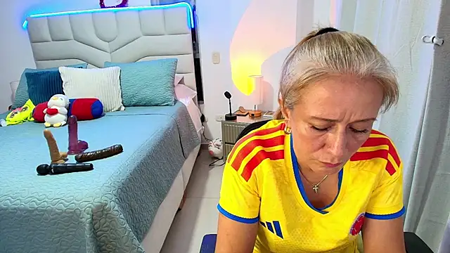 Naty_Stone live