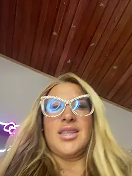 Alma_Andrade live