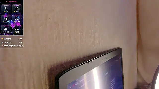 Roxyelle_ live