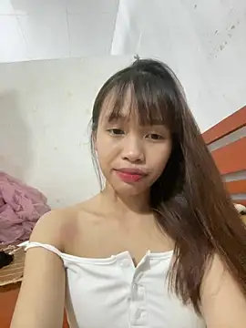 Nhii_Cum live
