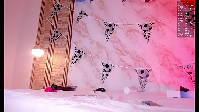 LadyFoxx_ live
