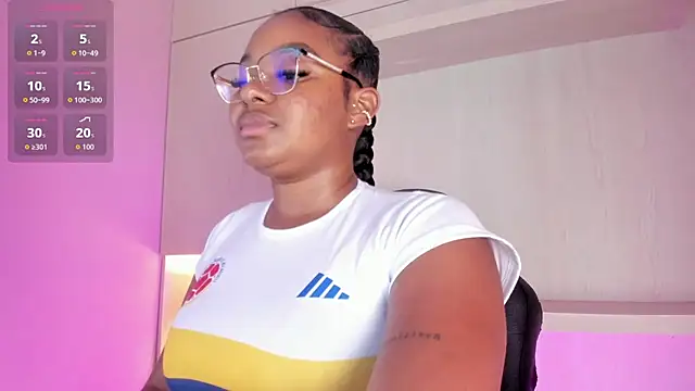tamaraa_smiith live