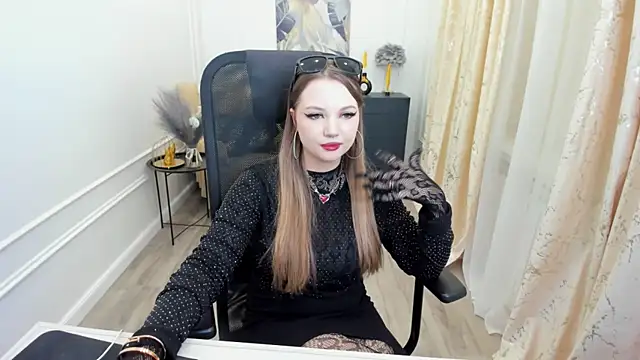 MariaRobinsone live