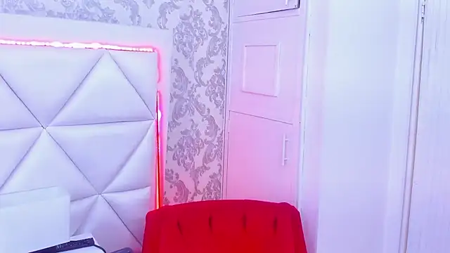HollyOlson live