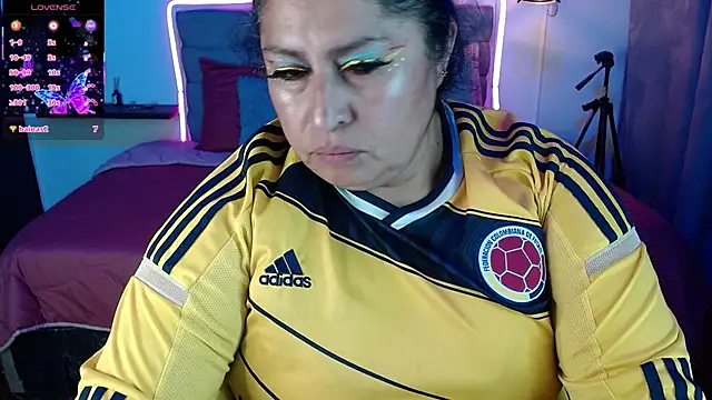 Keyla01_ live