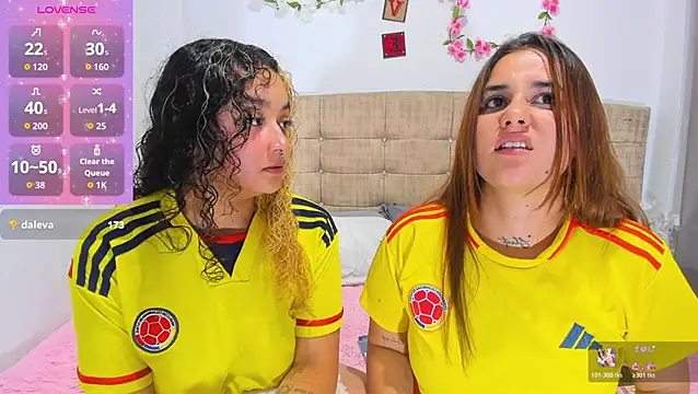 Catherine_And_Tara live