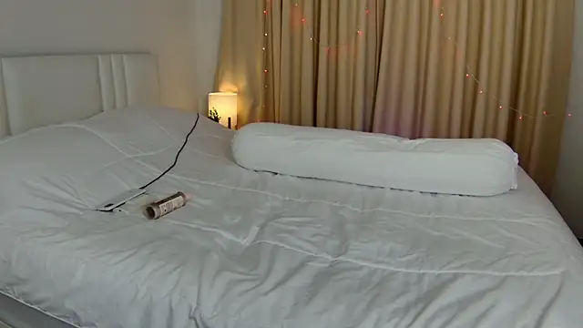 rainy_purple live