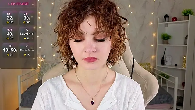 Kira__Fluffy live