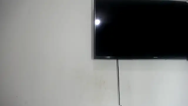 Fox_Loves live