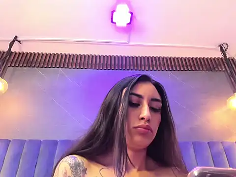 TiffanyDream8 live