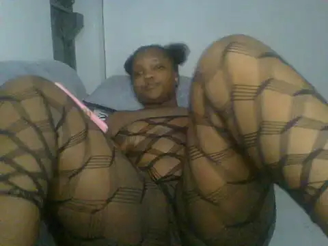 Ebony_butt live