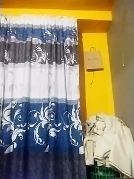 LatinSquirtBaby live