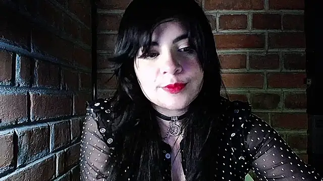 DarkRoseUwU live