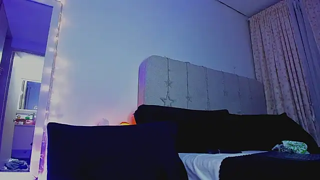 TheGloriousSophie live