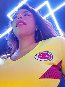 Karen_San_Miguel live