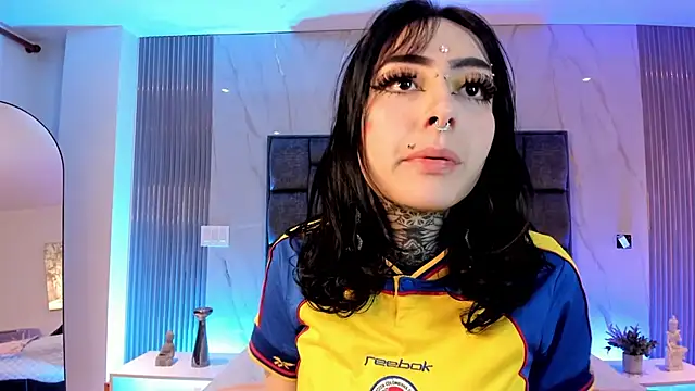 Scarleth_Fg_ live