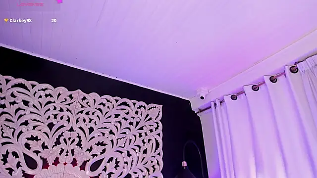 Bianca_DVarela live
