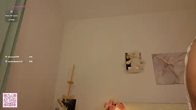 ShyEmma_ live