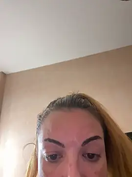 Carlafeet live