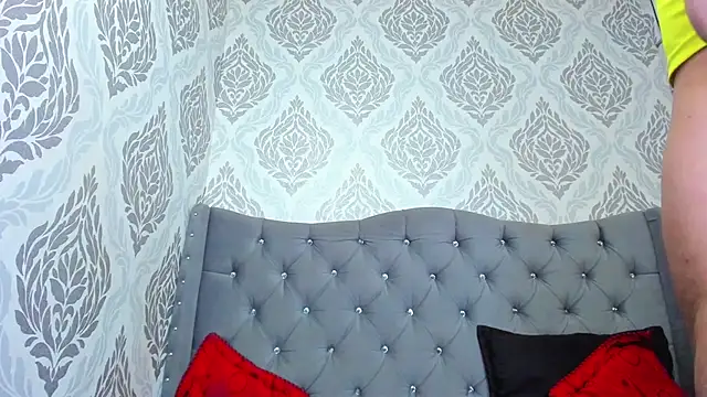 Evaalux live
