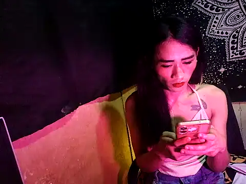 Fvckn_Mdlyn live