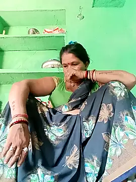 Manavi_x live